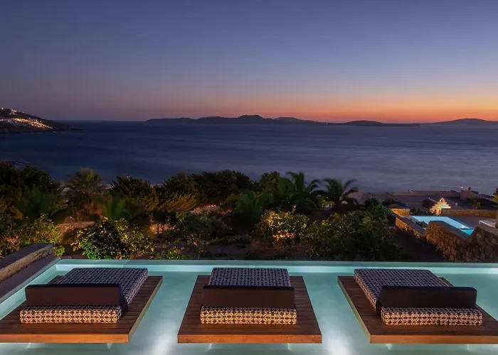 Mykonos Grand & Hotel