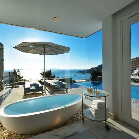 Mykonos Grand & 5*