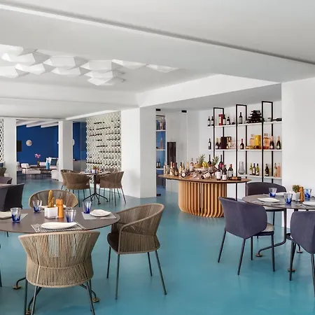 Otel Mykonos Grand & Agios Ioannis Diakoftis
