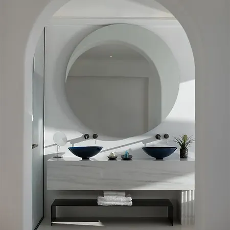 Mykonos Grand & Otel 5*