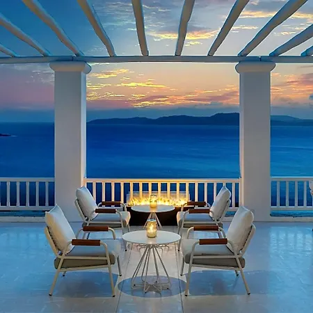 מלון Mykonos Grand & 5*