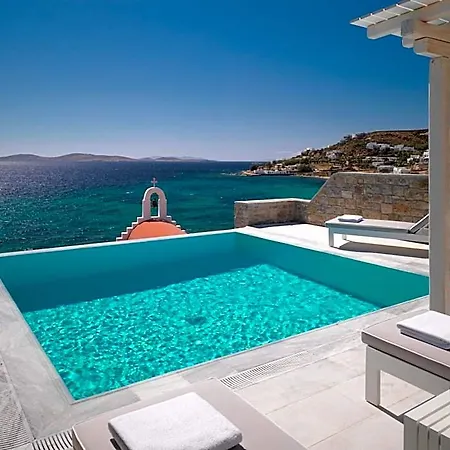 Mykonos Grand & 5*