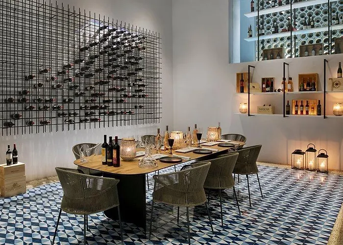 Mykonos Grand & Otel Agios Ioannis Diakoftis