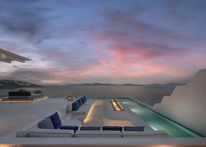 Mykonos Grand & מלון 5*