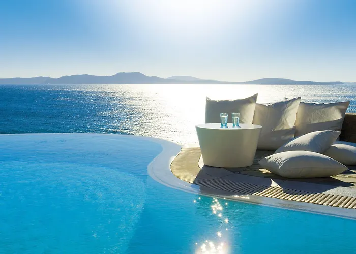 Mykonos Grand & 5*