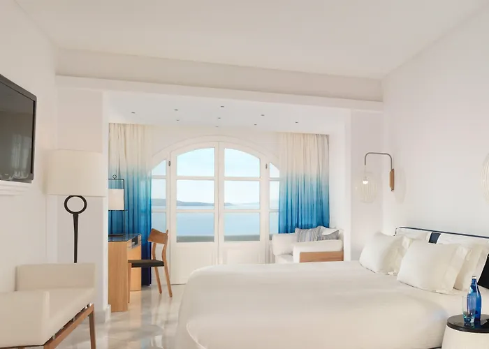 Mykonos Grand & 5*