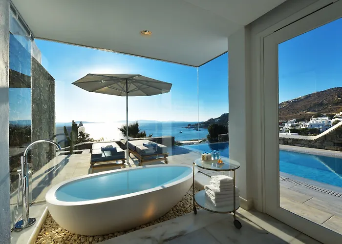 Mykonos Grand & 5*