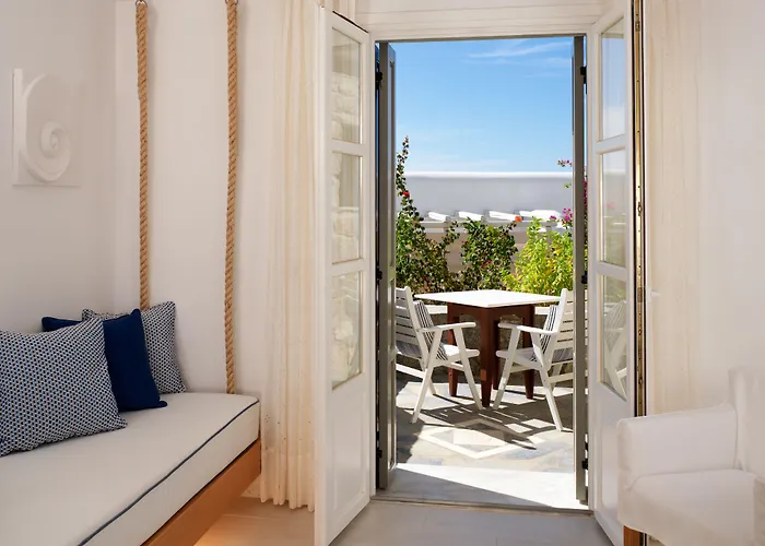 Mykonos Grand & Hotell