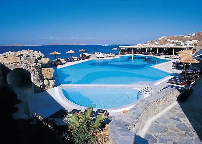 Hotel Mykonos Grand & Agios Ioannis Diakoftis